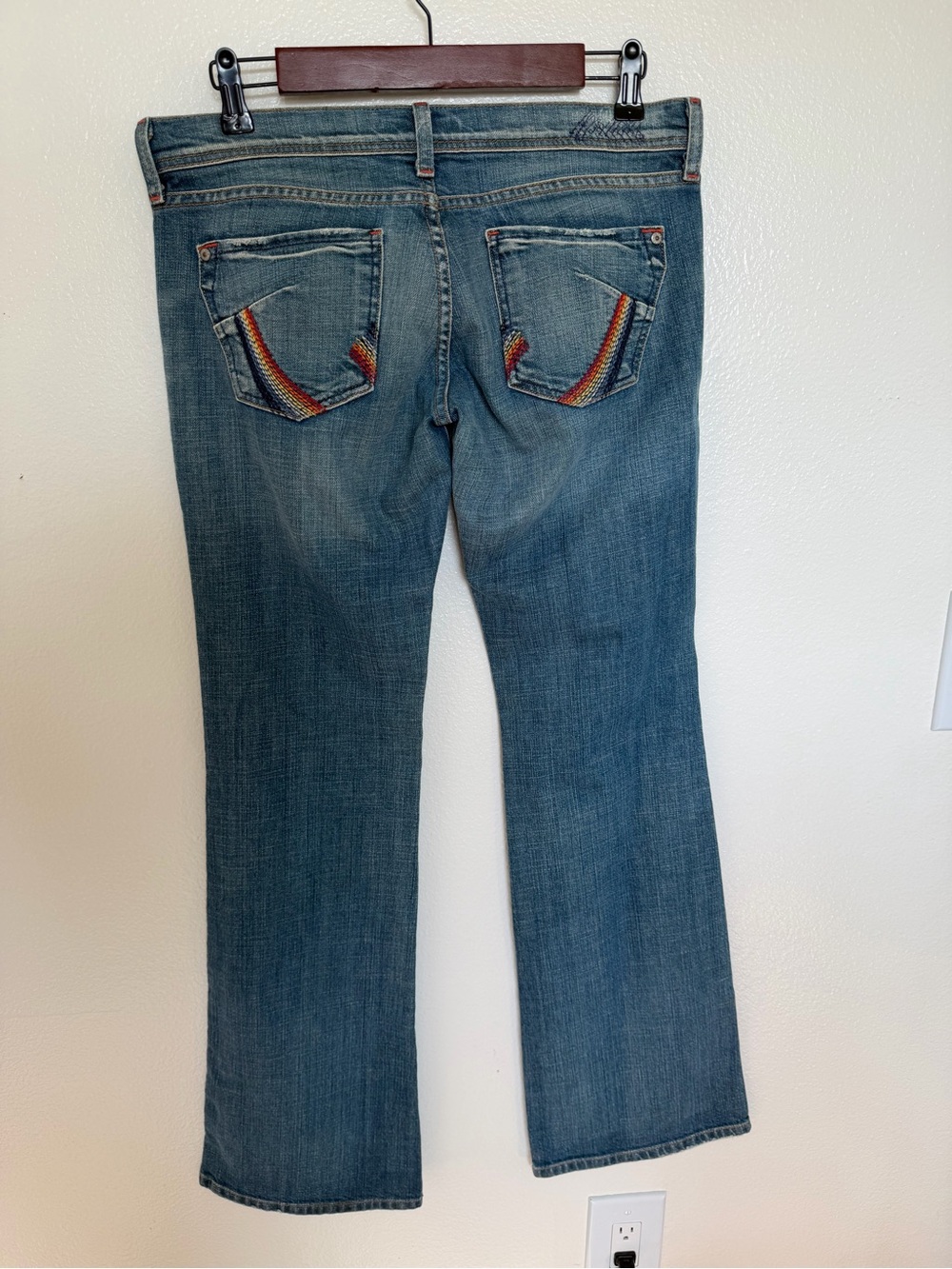James cured by Seun Women’s Blue Denim Jeans with Rainbow Pocket Stitching